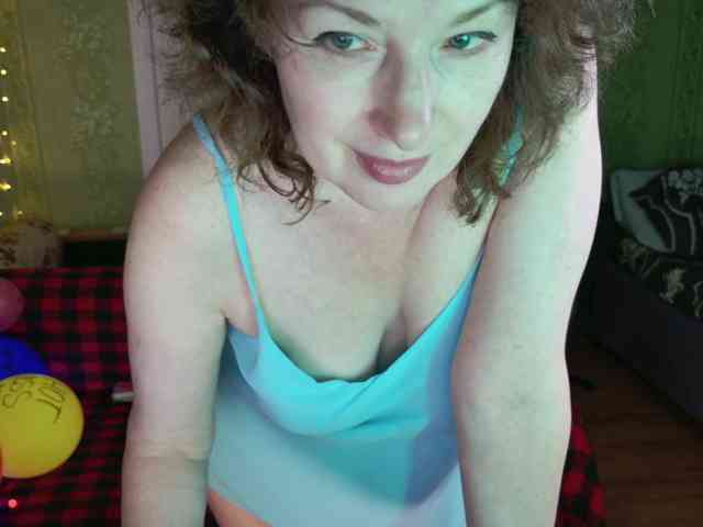 MeganIris webcam