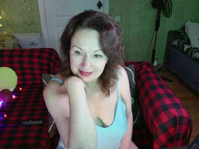 MeganIris webcam