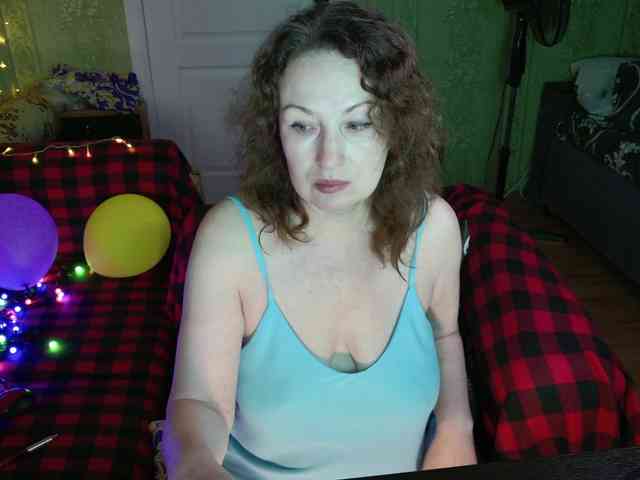 MeganIris webcam