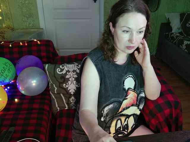 MeganIris webcam