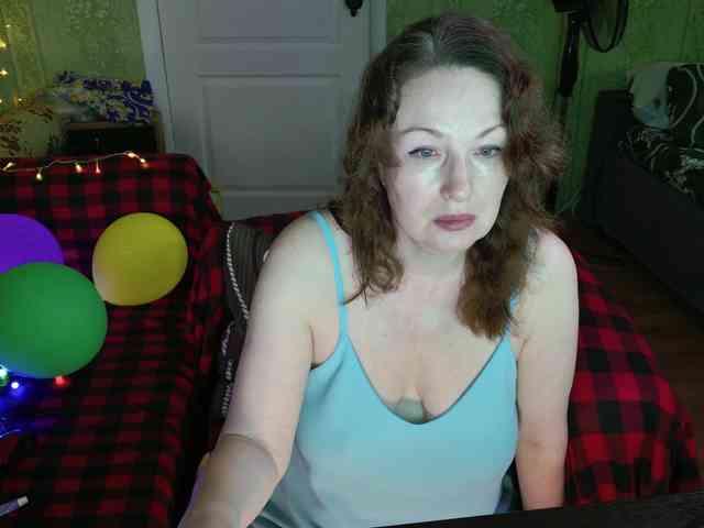 MeganIris webcam