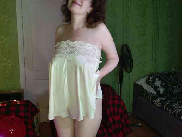 MeganIris webcam