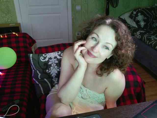 MeganIris webcam