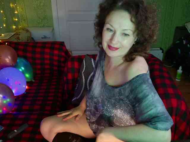 MeganIris webcam
