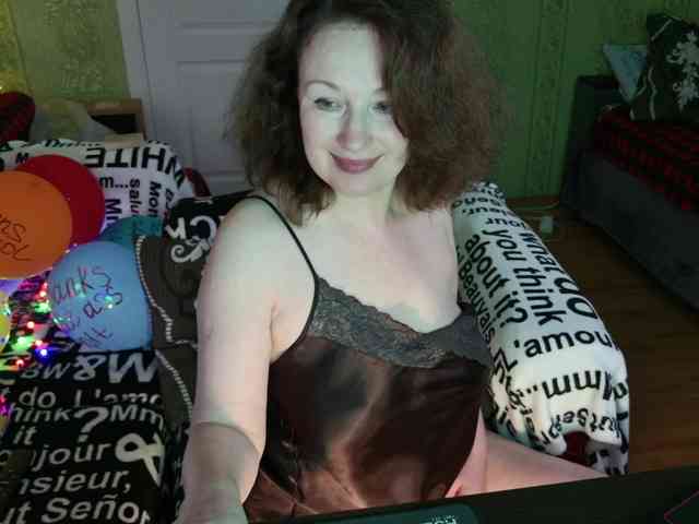 MeganIris webcam
