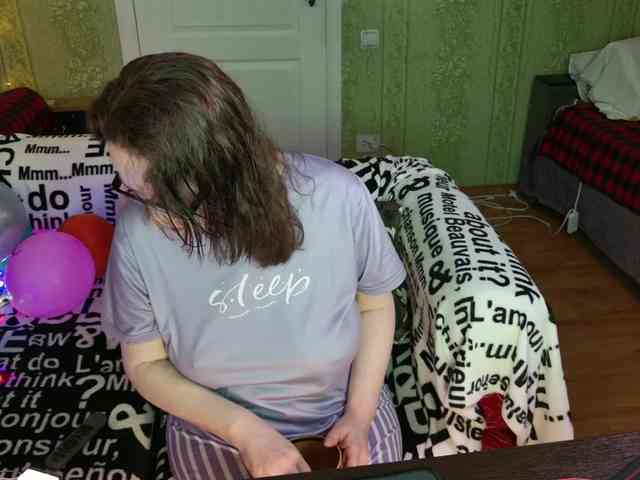 MeganIris webcam