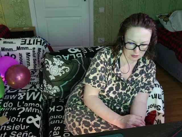 MeganIris webcam