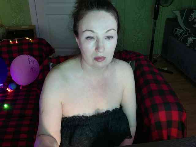 MeganIris webcam
