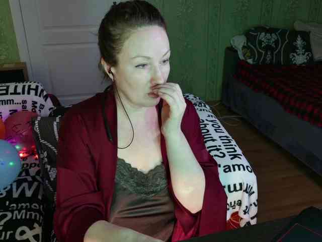 MeganIris webcam