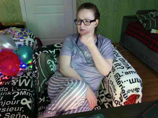MeganIris webcam