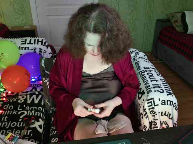 MeganIris webcam