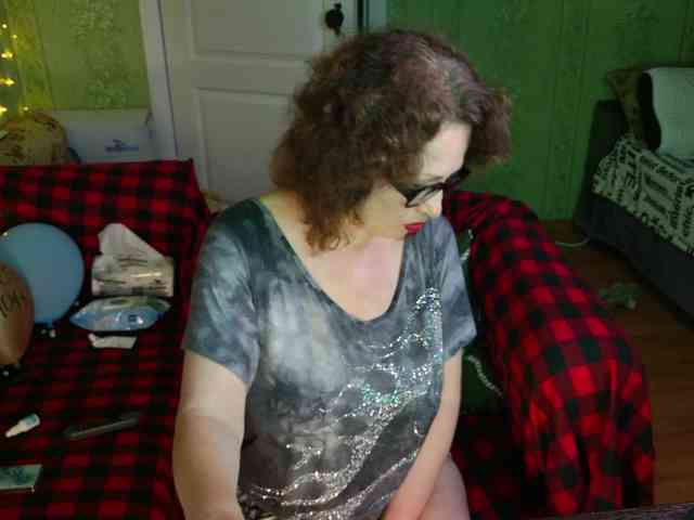 MeganIris webcam