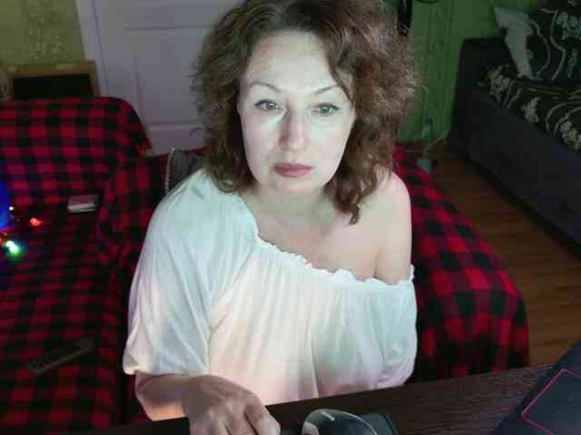 MeganIris webcam