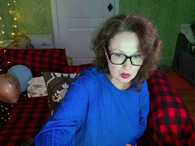 MeganIris webcam