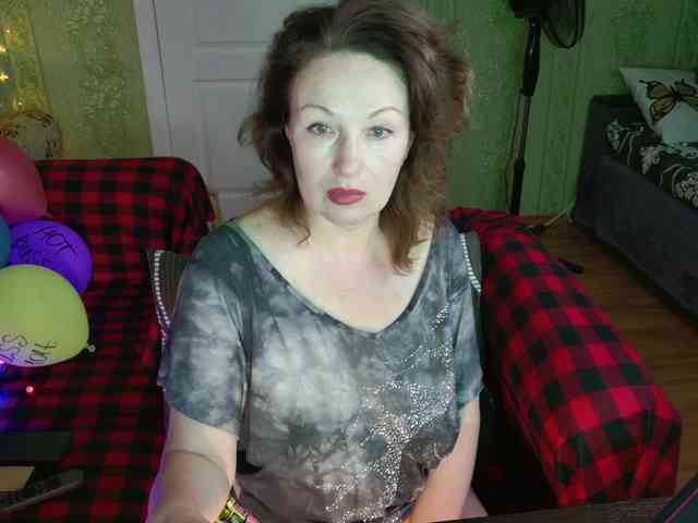 MeganIris webcam