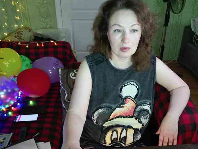 MeganIris webcam