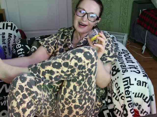 MeganIris webcam