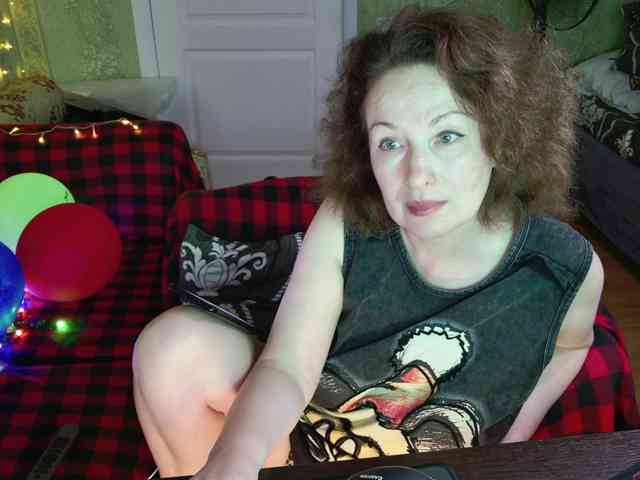 MeganIris webcam
