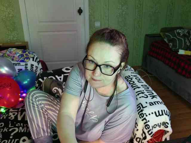 MeganIris webcam