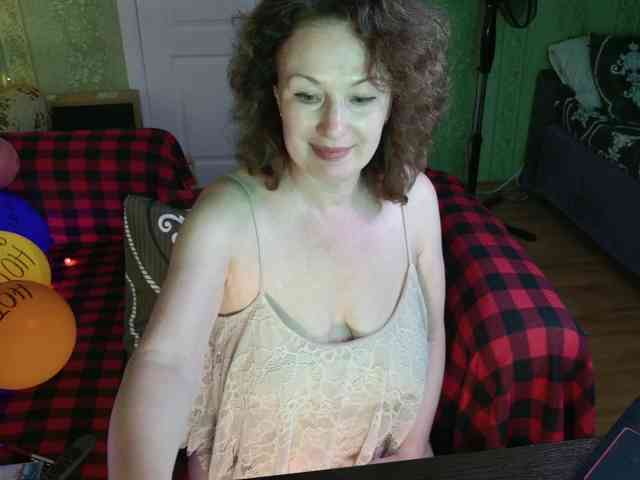 MeganIris webcam
