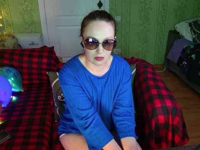 MeganIris webcam