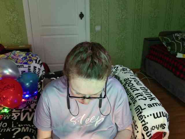 MeganIris webcam