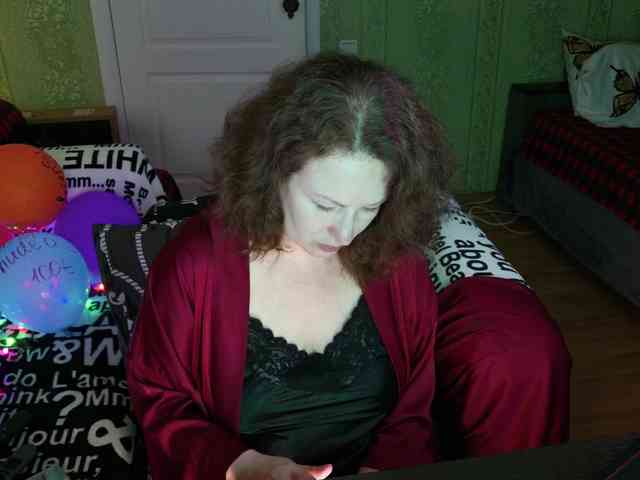 MeganIris webcam