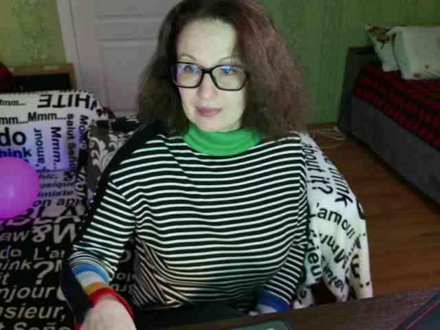 MeganIris webcam