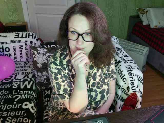 MeganIris webcam