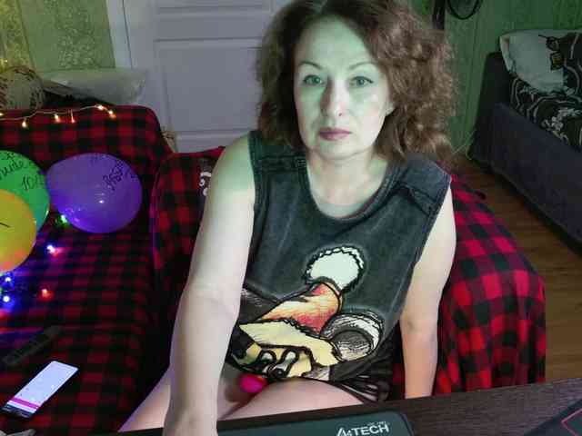 MeganIris webcam