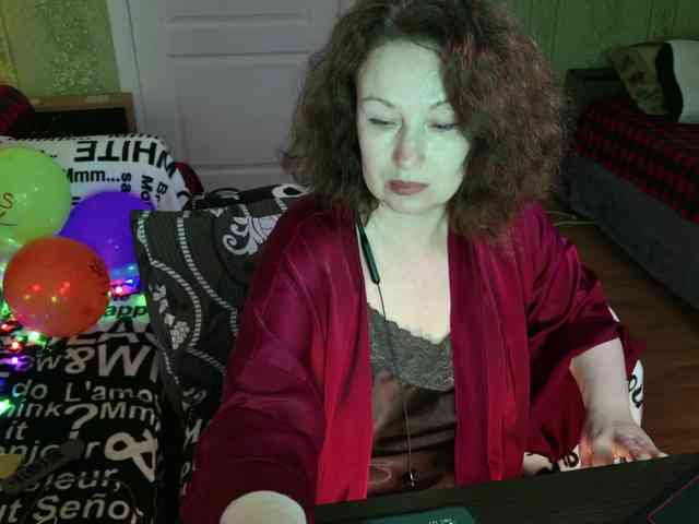 MeganIris webcam