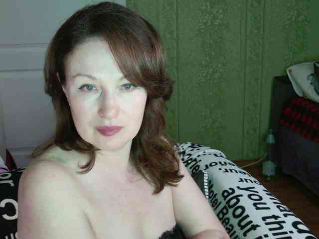 MeganIris webcam