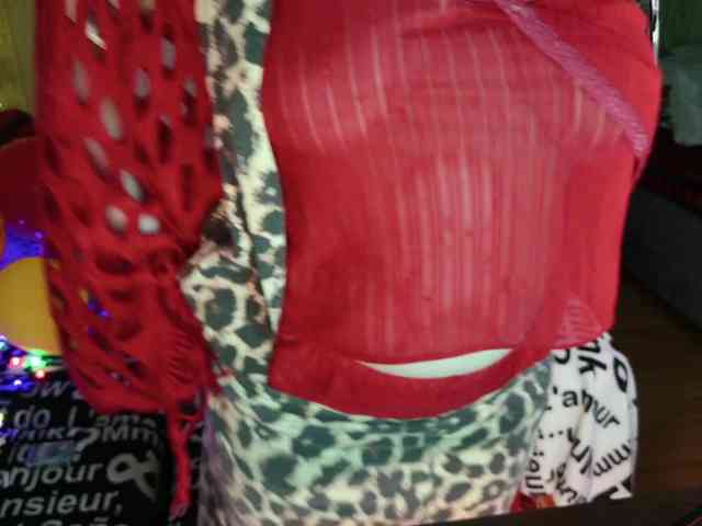MeganIris webcam