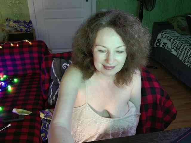 MeganIris webcam