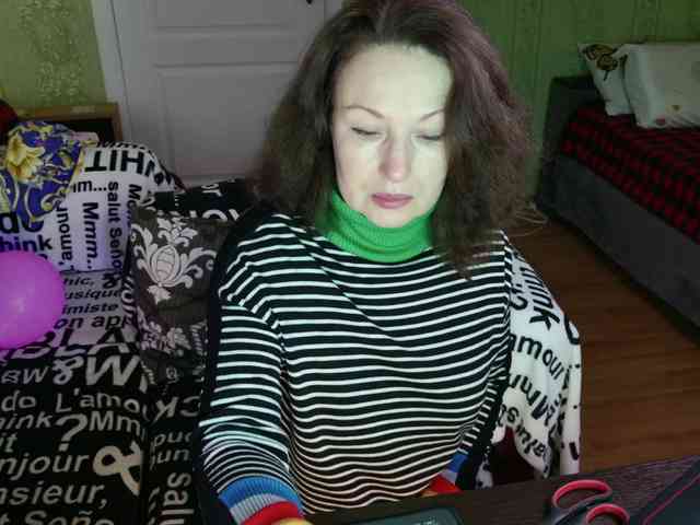 MeganIris webcam