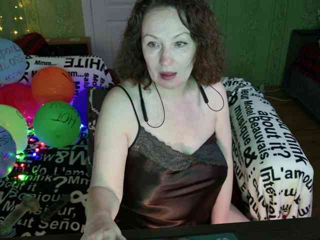 MeganIris webcam