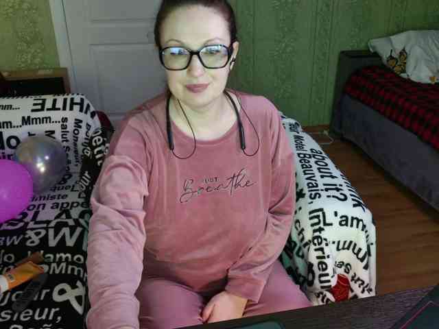 MeganIris webcam