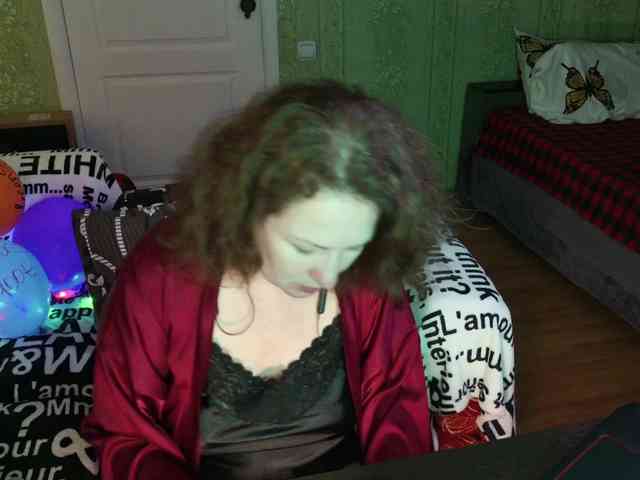 MeganIris webcam