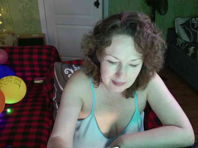 MeganIris webcam