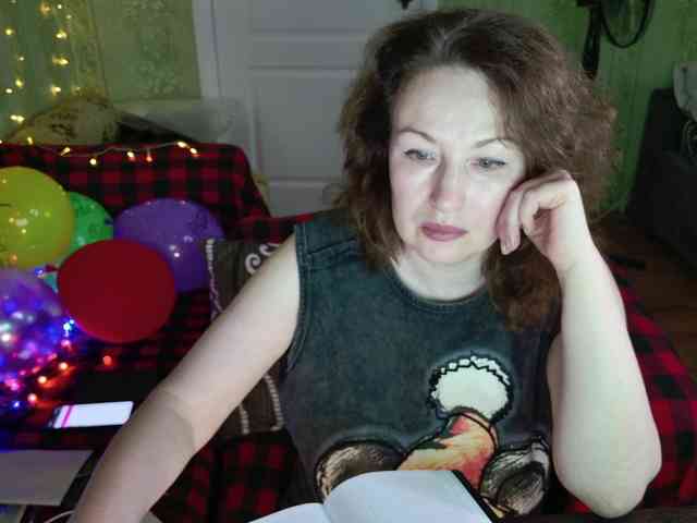 MeganIris webcam