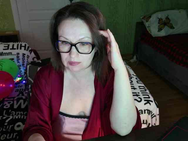 MeganIris webcam