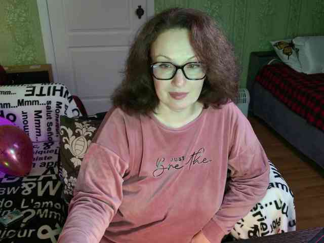 MeganIris webcam