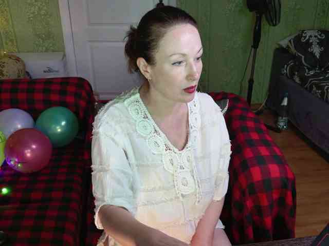 MeganIris webcam