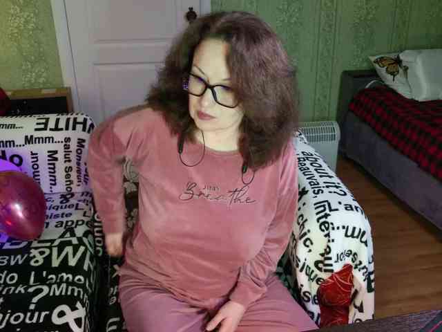 MeganIris webcam