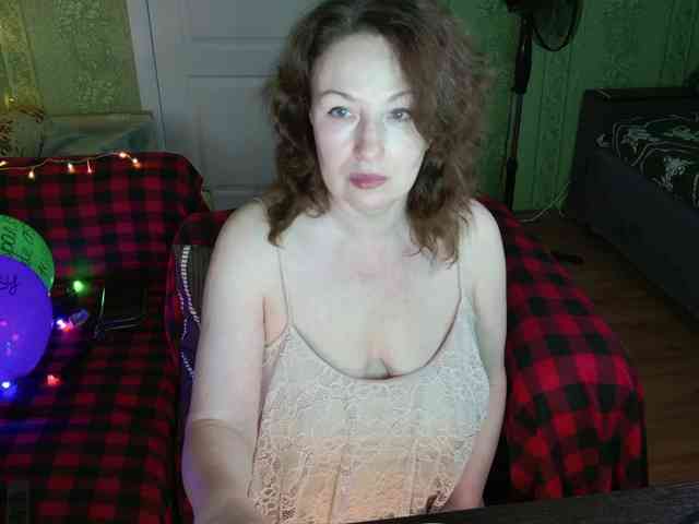 MeganIris webcam