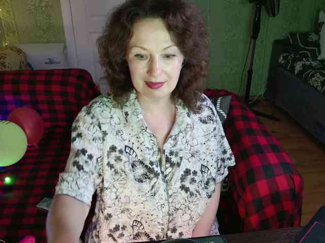 MeganIris webcam