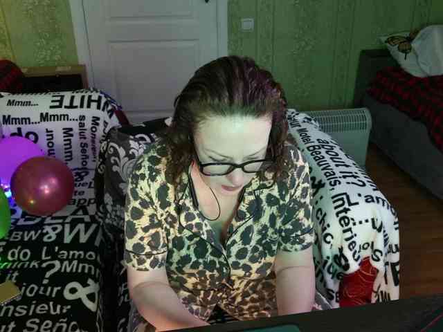 MeganIris webcam
