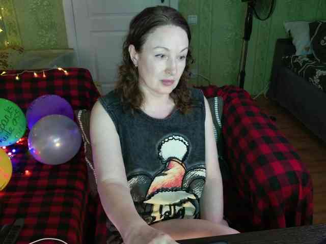 MeganIris webcam