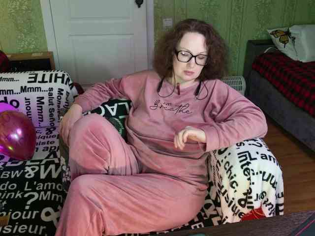 MeganIris webcam