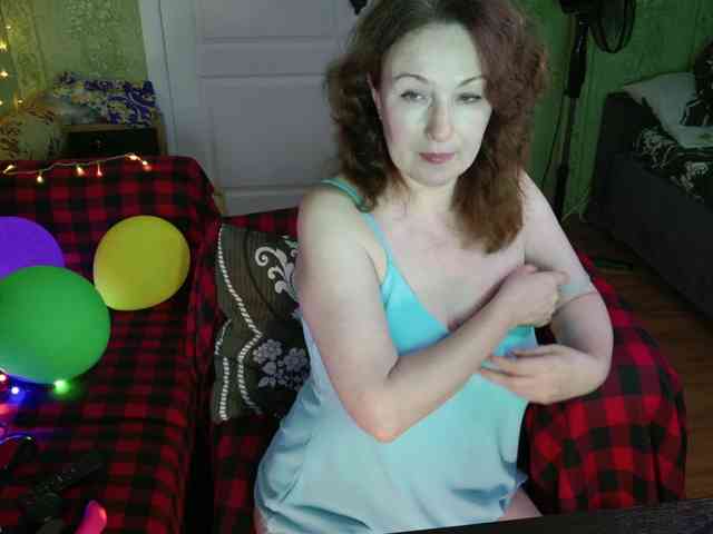 MeganIris webcam